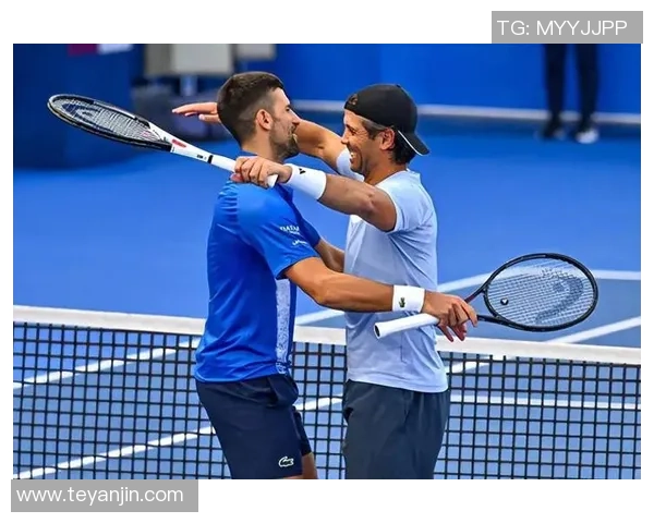 网球球星与足球巨星的荣耀对决展现竞技精神与体育魅力 网球球星与足球巨星的荣耀对决展现竞技精神与体育魅力